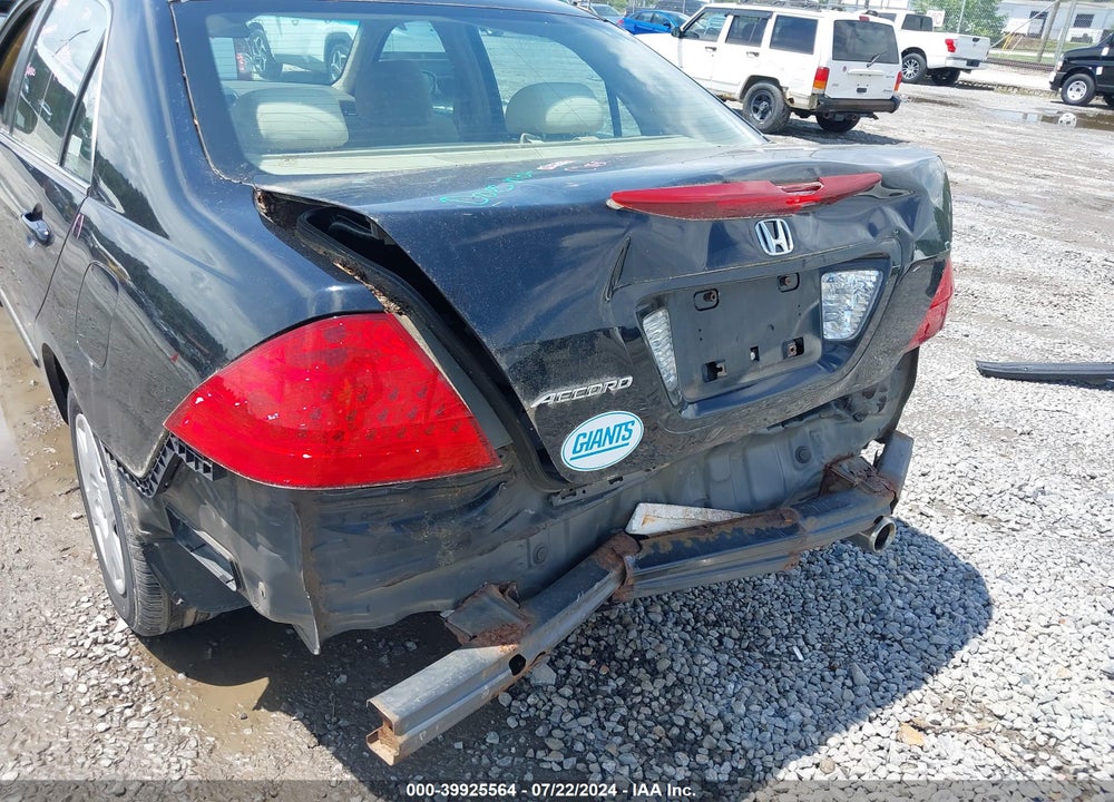 2007 HONDA ACCORD 2.4 LX VIN: 1HGCM56477A102233
