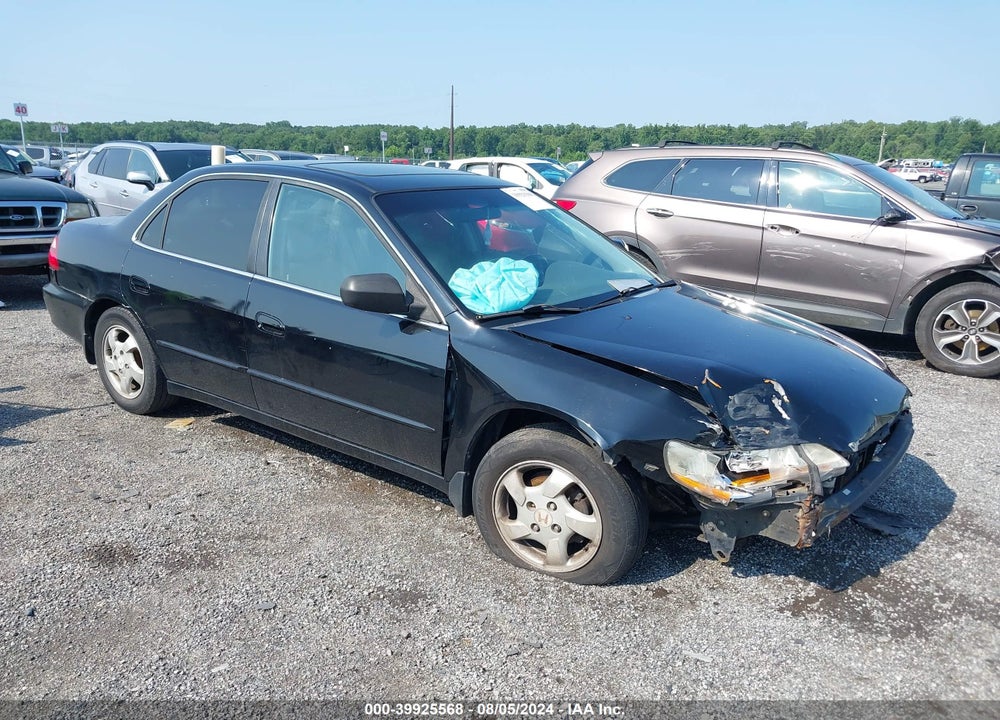 2000 HONDA ACCORD 2.3 EX VIN: 1HGCG6684YA089801