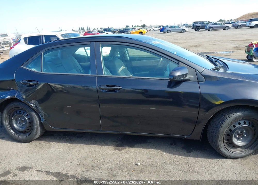 2016 TOYOTA COROLLA LE VIN: 5YFBURHE6GP494561