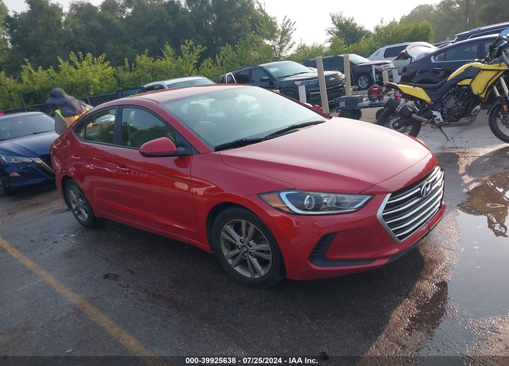 2018 HYUNDAI ELANTRA SEL VIN: 5NPD84LF2JH380769