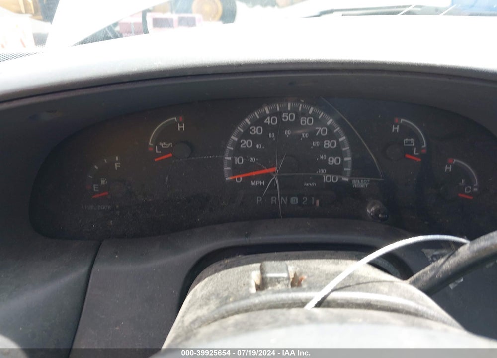 2001 FORD F-150 XL/XLT VIN: 1FTZF17201NA68998
