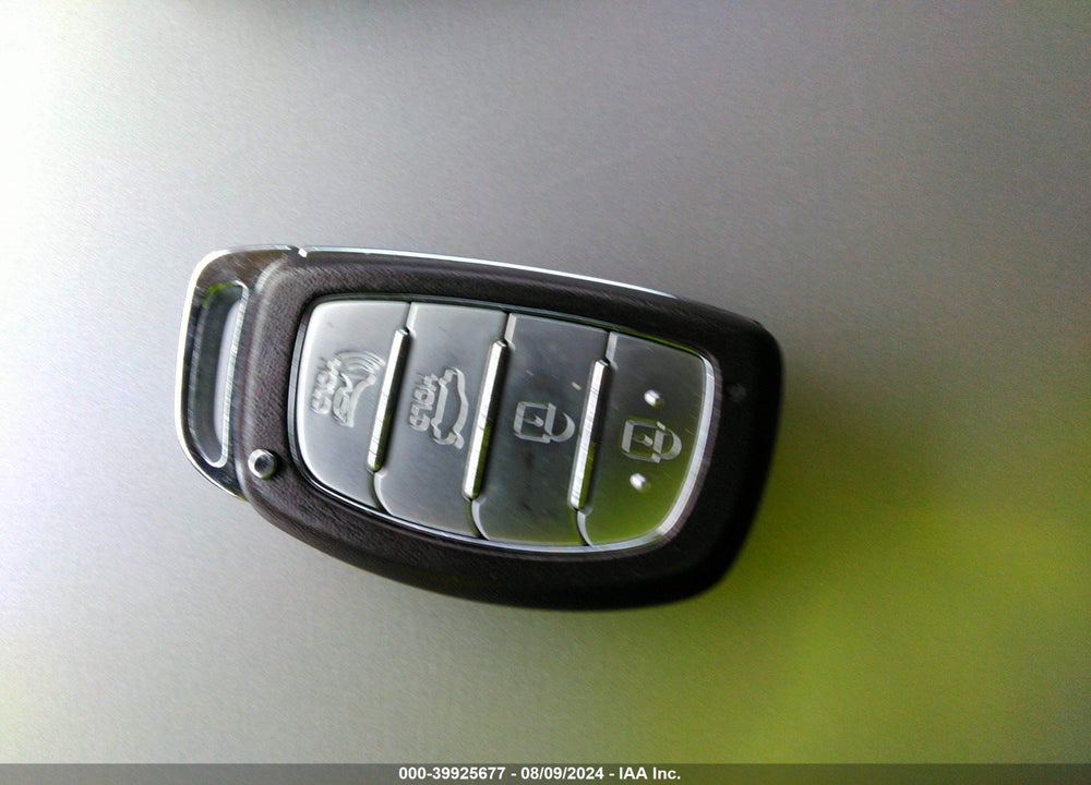 2019 HYUNDAI SONATA SPORT VIN: 5NPE34AF8KH820954