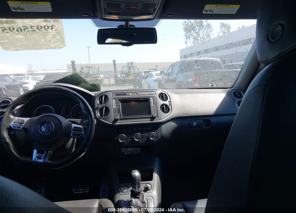 2016 VOLKSWAGEN TIGUAN R-LINE VIN: WVGAV7AX1GW016687