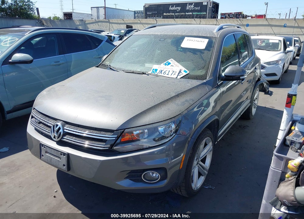 2016 VOLKSWAGEN TIGUAN R-LINE VIN: WVGAV7AX1GW016687