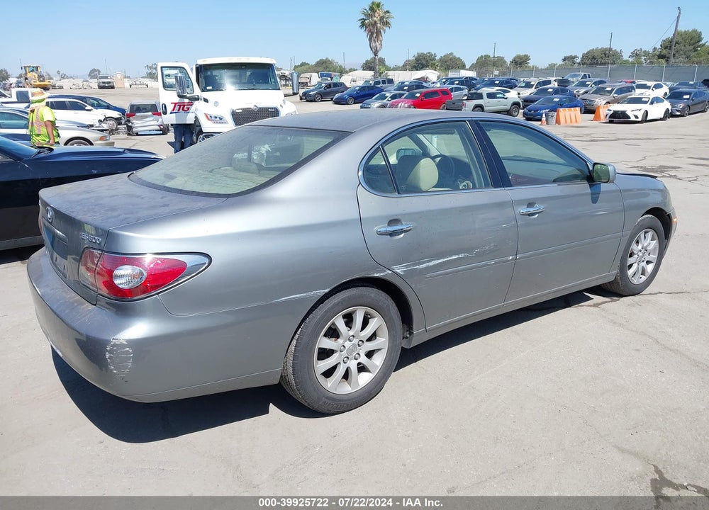2003 LEXUS ES 300 VIN: JTHBF30G330126538