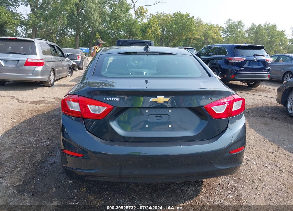 2017 CHEVROLET CRUZE LT AUTO VIN: 1G1BE5SM3H7178536