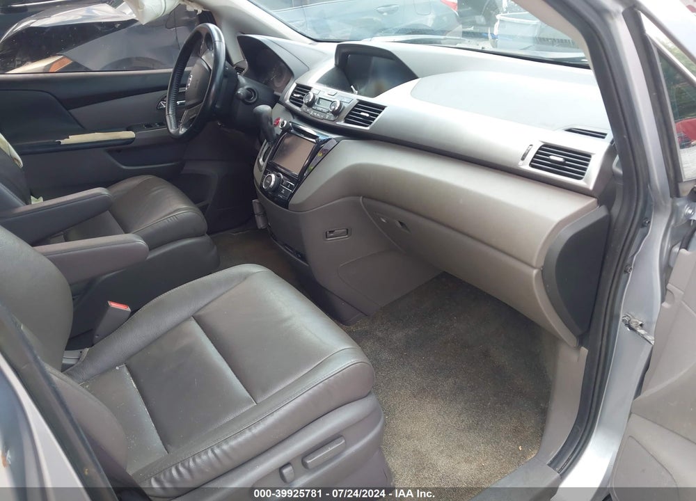 2016 HONDA ODYSSEY EX-L VIN: 5FNRL5H6XGB007411