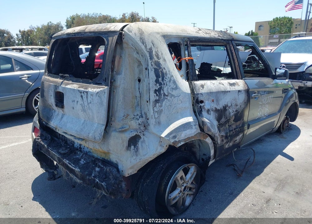 2011 KIA SOUL VIN: KNDJT2A29B7259944
