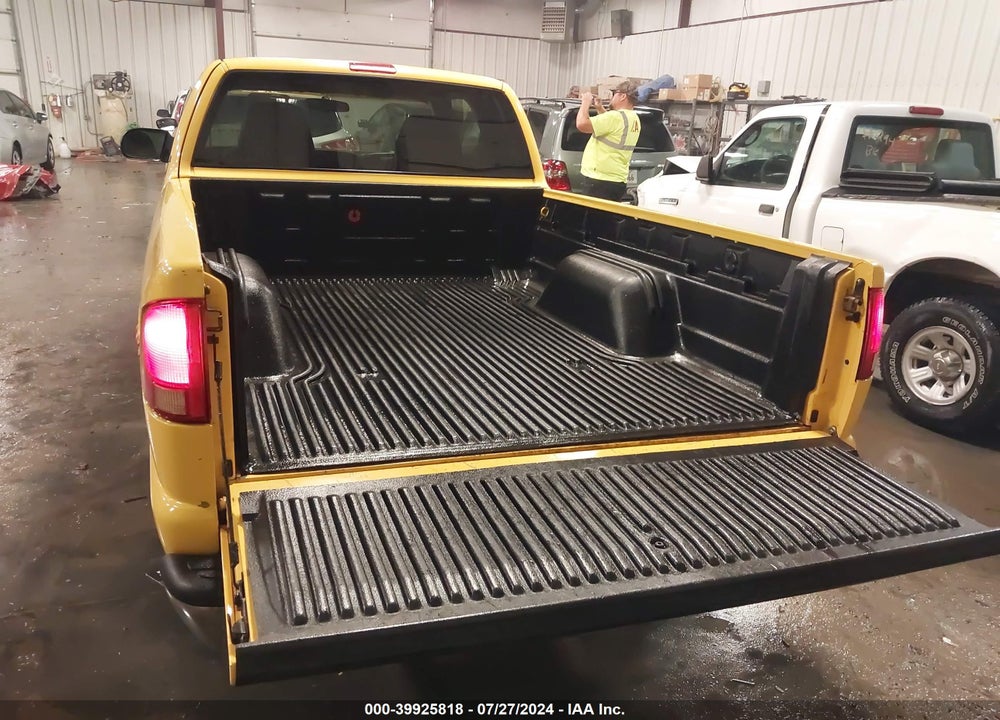 2003 CHEVROLET S-10 LS VIN: 1GCDT19X438256730