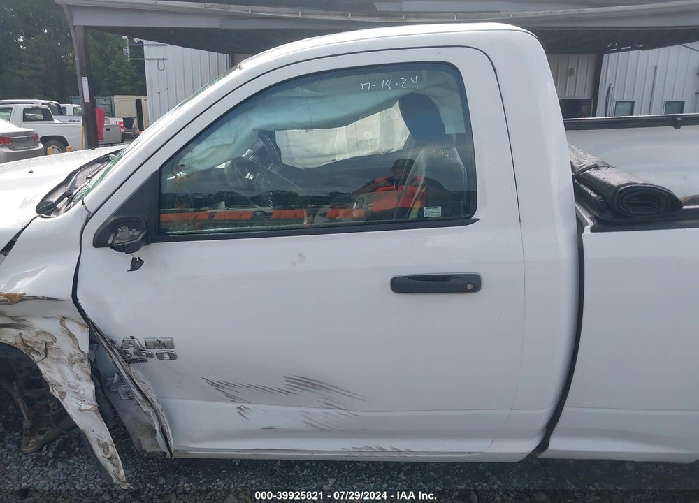 2019 RAM 1500 CLASSIC TRADESMAN REGULAR CAB 4X2 6'4 BOX VIN: 3C6JR6AG0KG500836