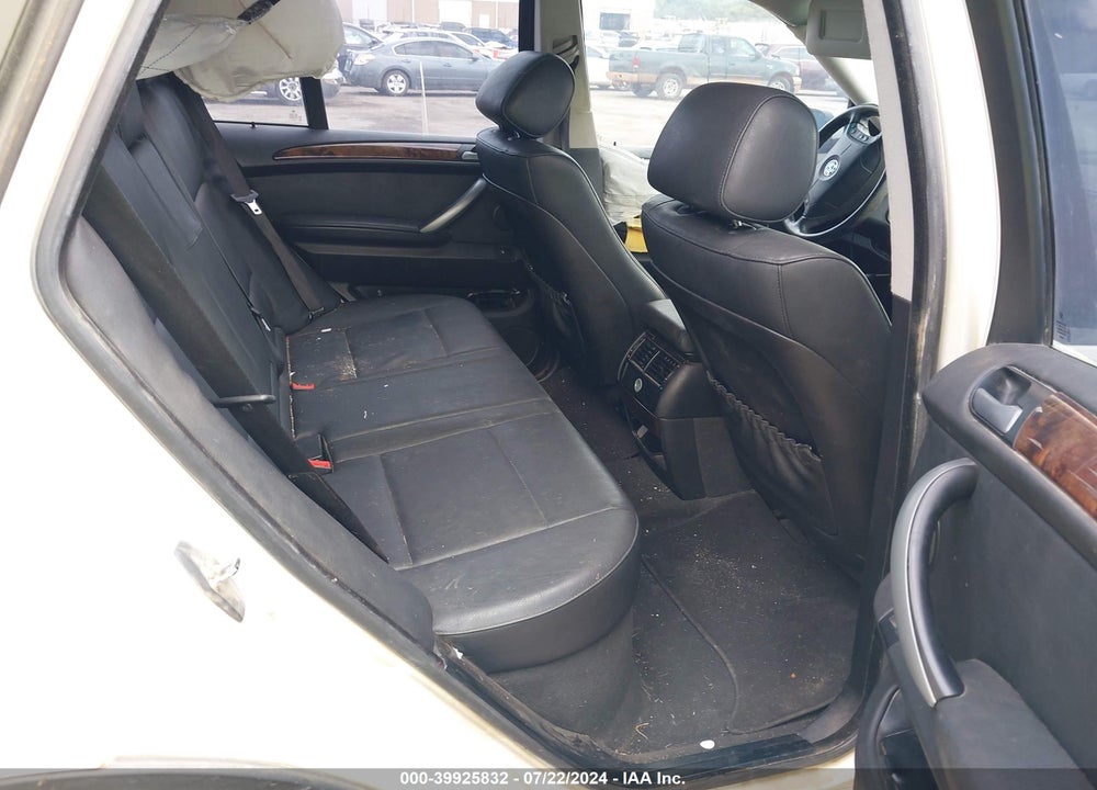 2005 BMW X5 3.0I VIN: 5UXFA13515LY03716