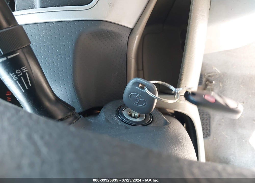 2007 TOYOTA TACOMA PRERUNNER V6 VIN: 5TEJU62N77Z449853