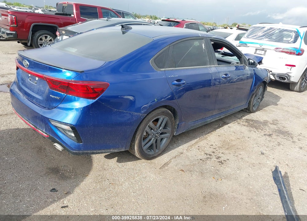 2021 KIA FORTE GT LINE VIN: 3KPF34AD6ME338848