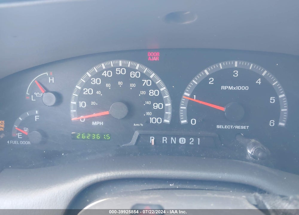 1999 FORD EXPEDITION EDDIE BAUER/XLT VIN: 1FMRU176XXLA22121