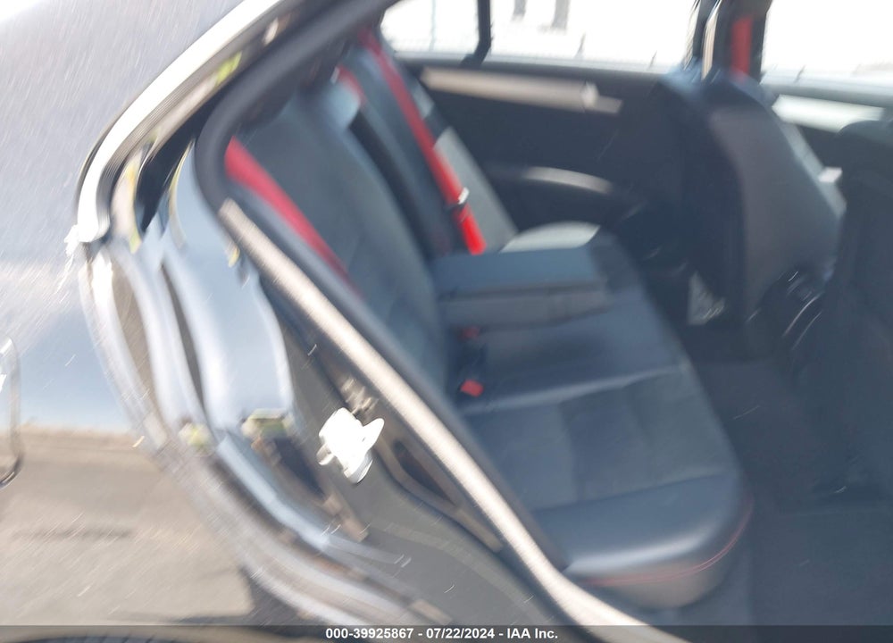 2013 MERCEDES-BENZ C 250 VIN: WDDGF4HB5DR246530