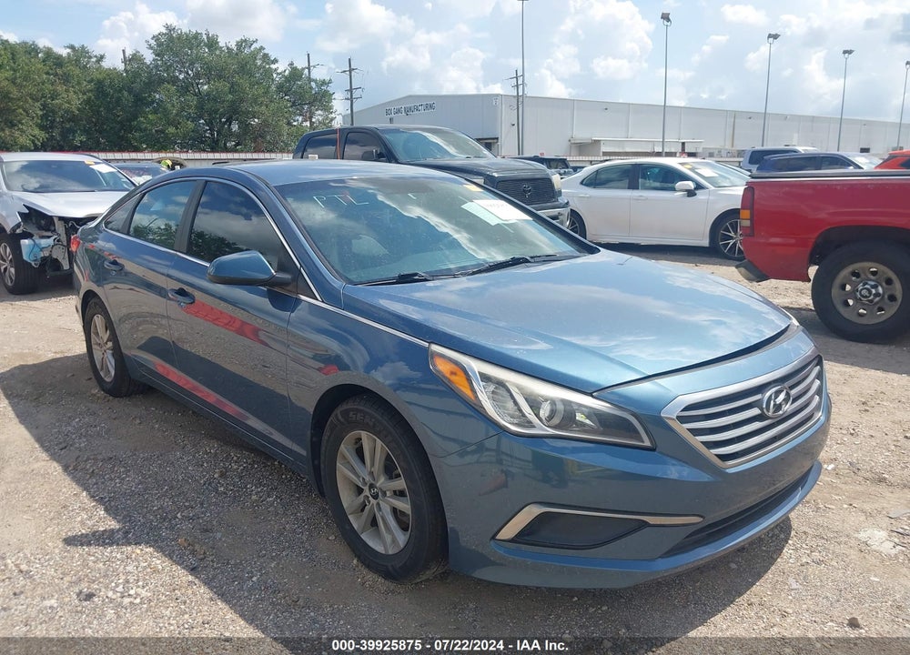 2016 HYUNDAI SONATA SE VIN: 5NPE24AF4GH378877