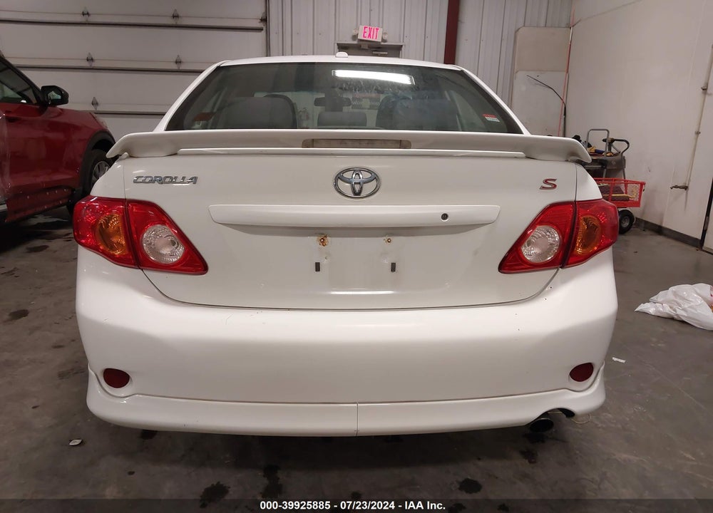 2010 TOYOTA COROLLA S VIN: 1NXBU4EE2AZ201266