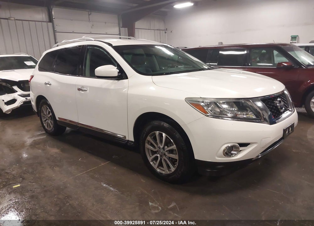 2013 NISSAN PATHFINDER SL VIN: 5N1AR2MM0DC634220