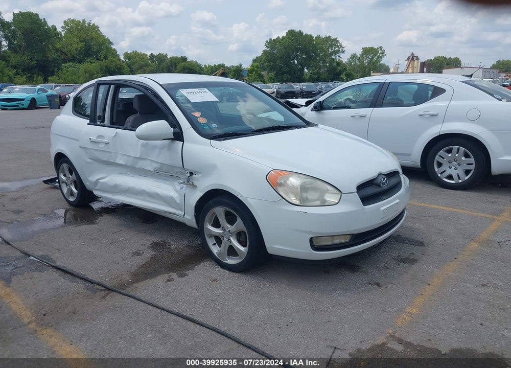 2007 HYUNDAI ACCENT SE VIN: KMHCN36C57U033446