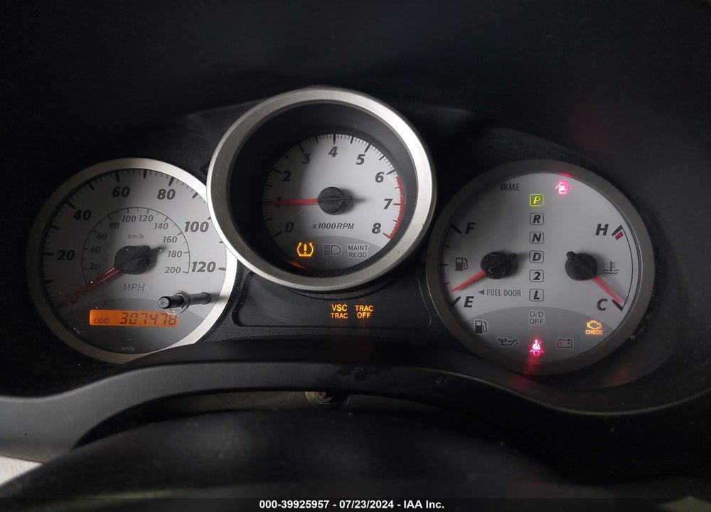 2004 TOYOTA RAV4 VIN: JTEGD20V840006186
