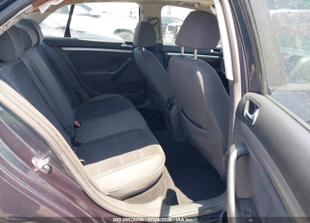 2008 VOLKSWAGEN JETTA S VIN: 3VWJM71K28M181349