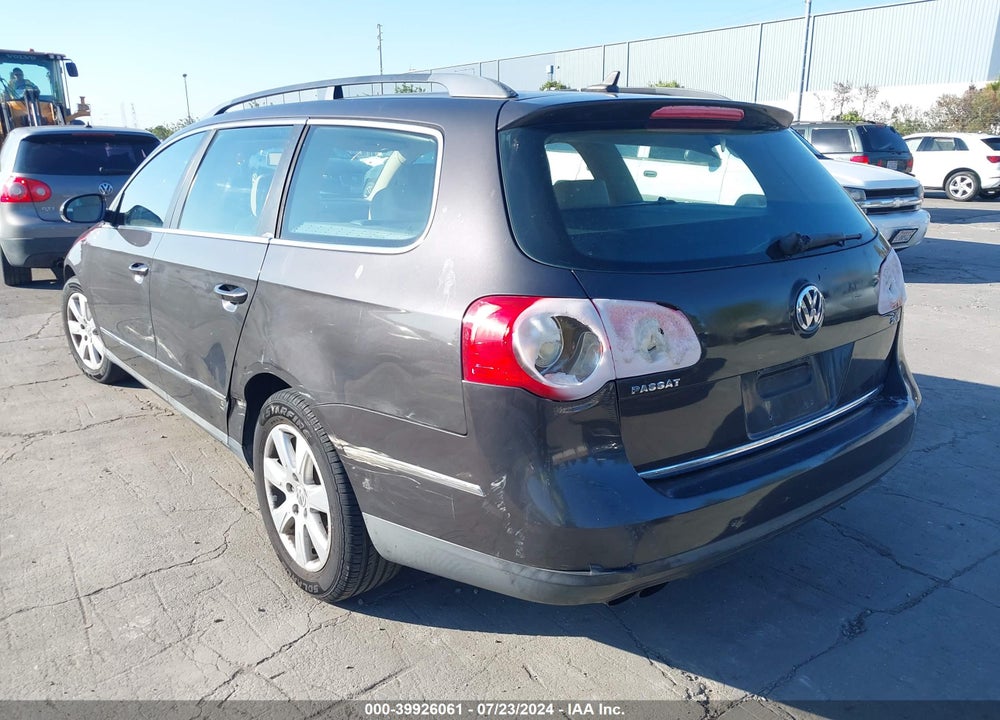 2007 VOLKSWAGEN PASSAT 2.0T VIN: WVWLK73C87E007748