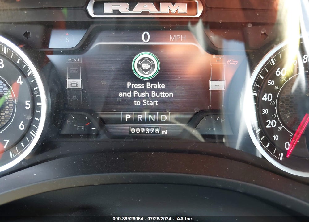 2024 RAM 1500 BIG HORN 4X4 5'7 BOX VIN: 1C6RRFFG3RN190906