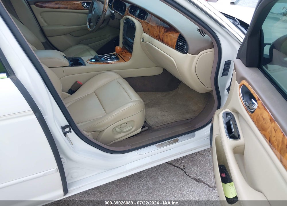 2005 JAGUAR XJ XJ8 L VIN: SAJWA79C05SG48144