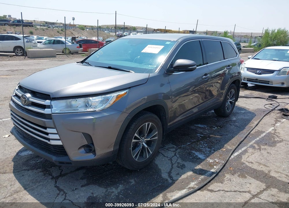 2019 TOYOTA HIGHLANDER VIN: 5TDBZRFH5KS738604