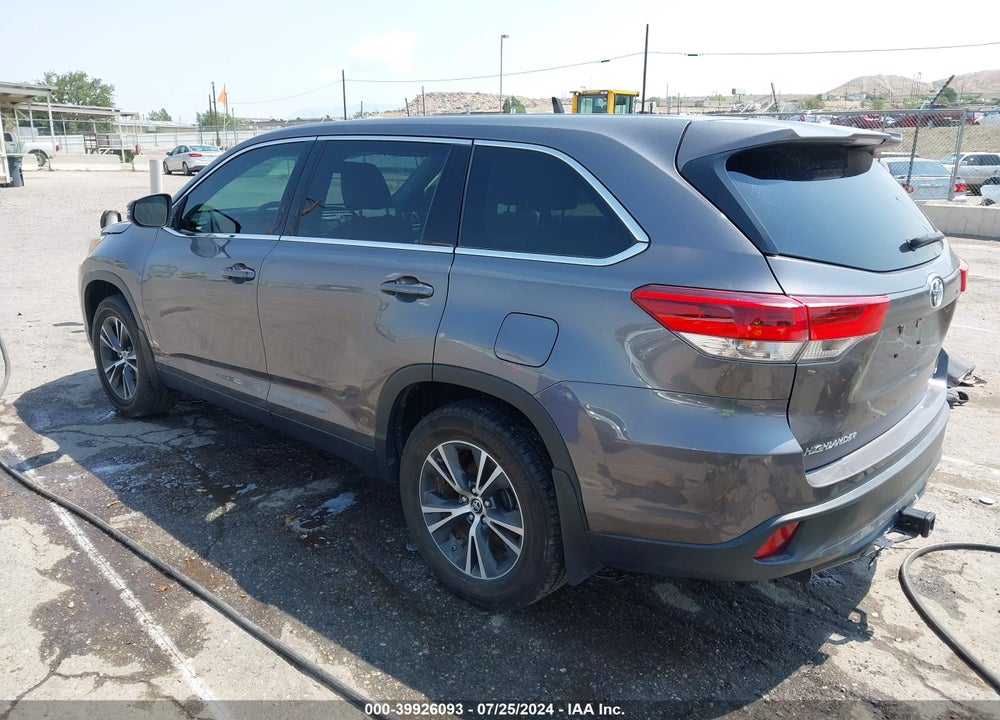 2019 TOYOTA HIGHLANDER VIN: 5TDBZRFH5KS738604