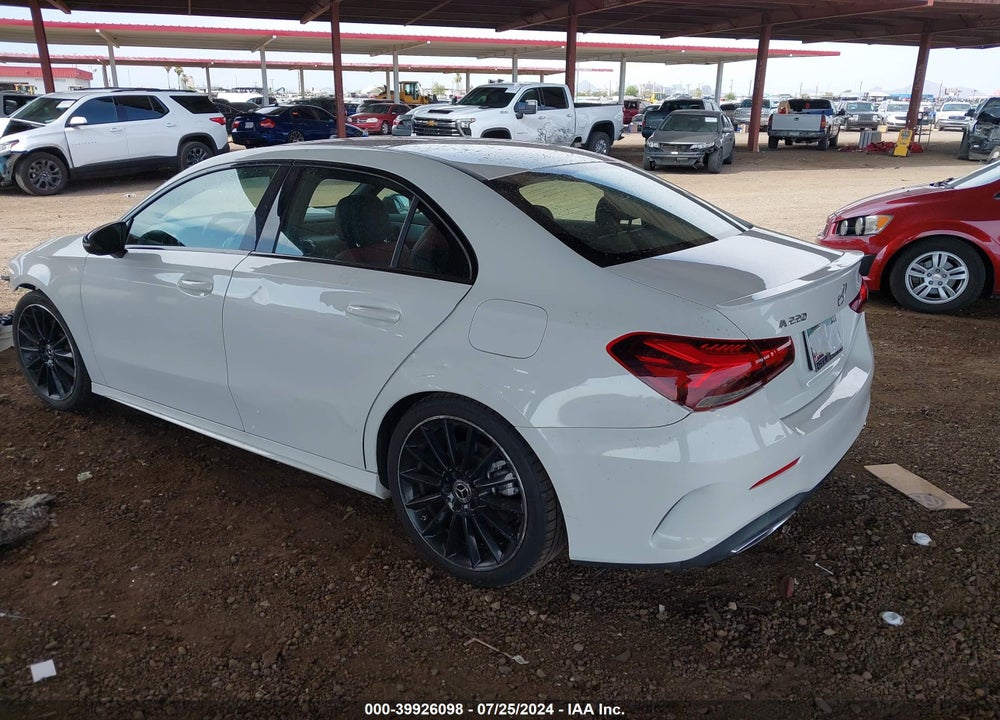 2020 MERCEDES-BENZ A 220 VIN: W1K3G4EB9LJ224317