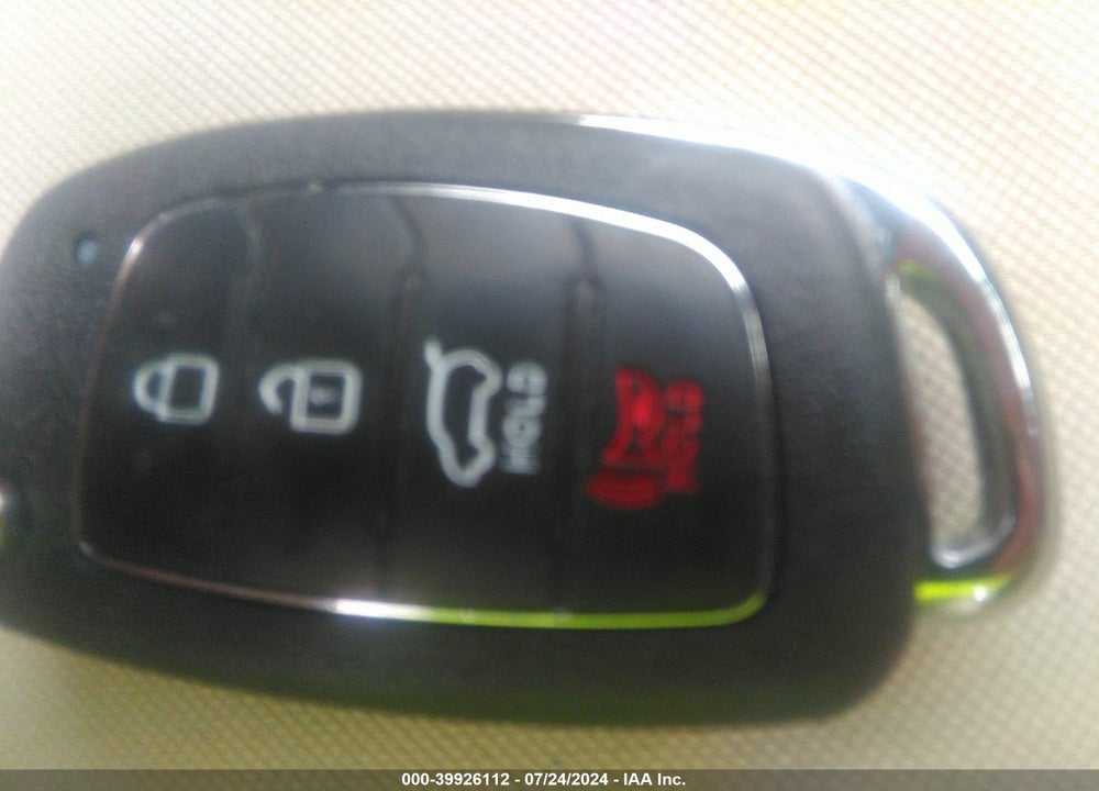 2016 HYUNDAI SONATA SE VIN: 5NPE24AFXGH368788