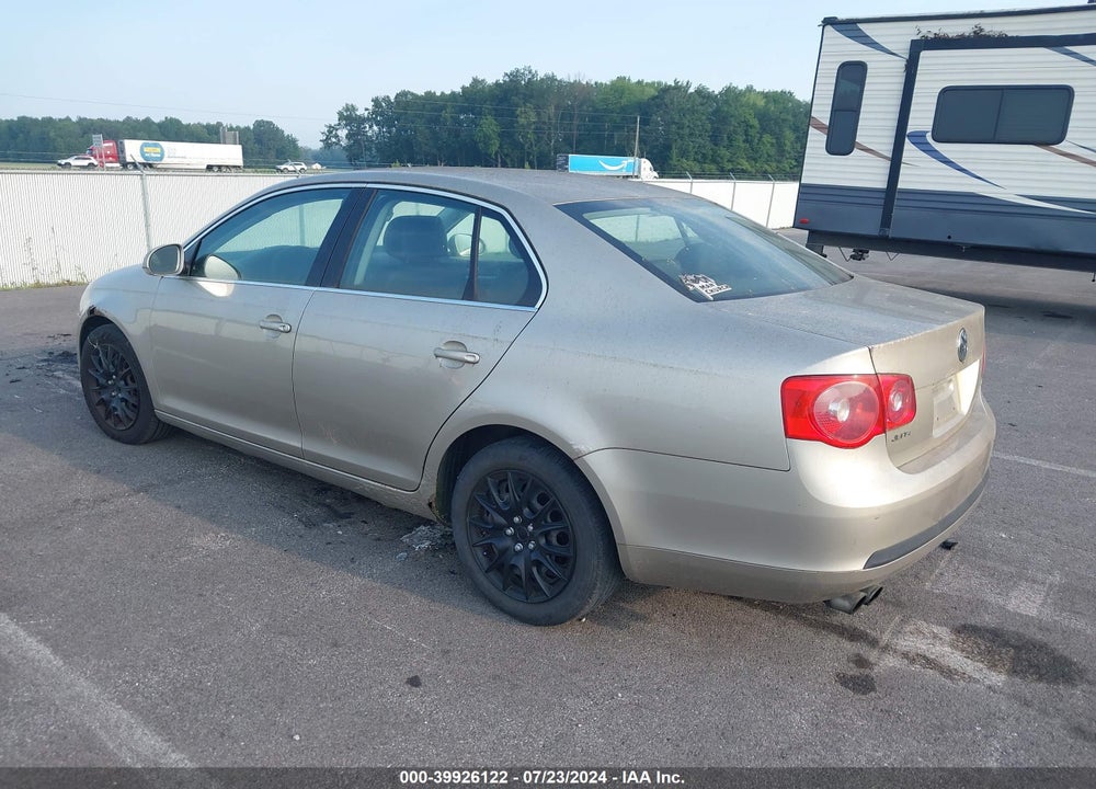 2005 VOLKSWAGEN JETTA 2.5 VIN: 3VWRF71K25M615732