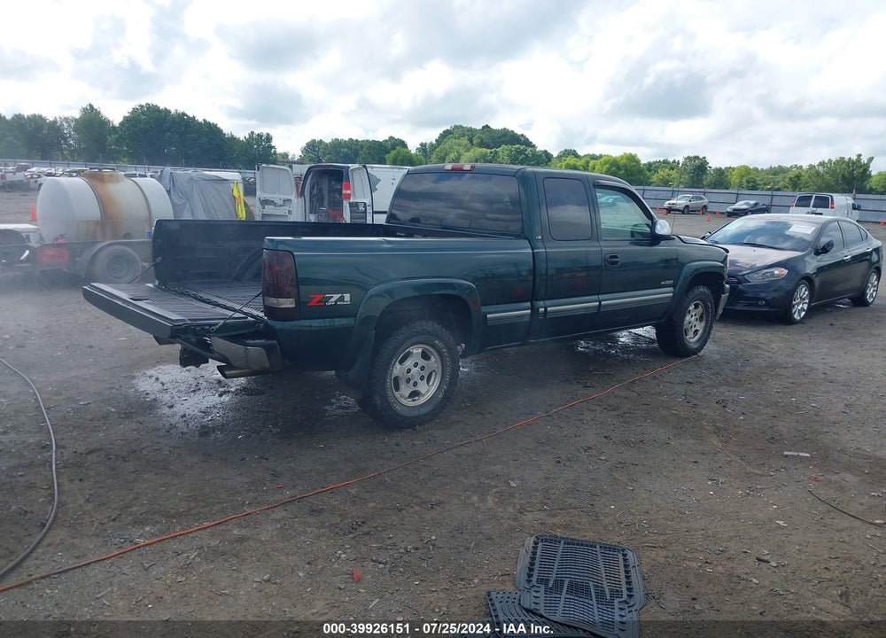 2002 CHEVROLET SILVERADO 1500 LS VIN: 1GCEK19T62E168735