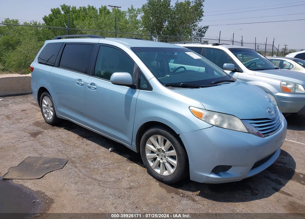 2015 TOYOTA SIENNA LE 7 PASSENGER VIN: 5TDJK3DC7FS099104