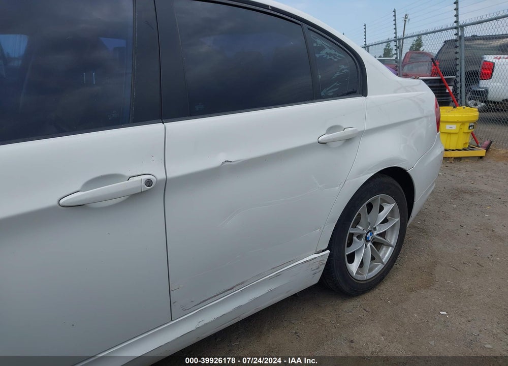 2010 BMW 328I VIN: WBAPH5G59ANM36014