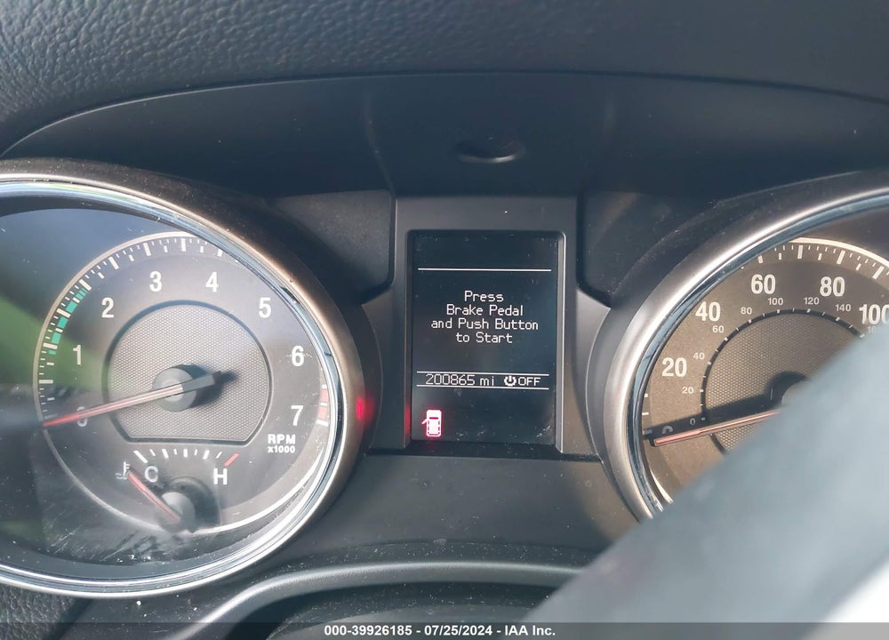 2013 JEEP GRAND CHEROKEE LAREDO/ALTITUDE VIN: 1C4RJEAG8DC576632