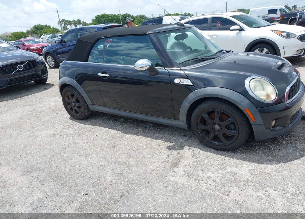 2010 MINI COOPER S VIN: WMWMS3C57ATY08878