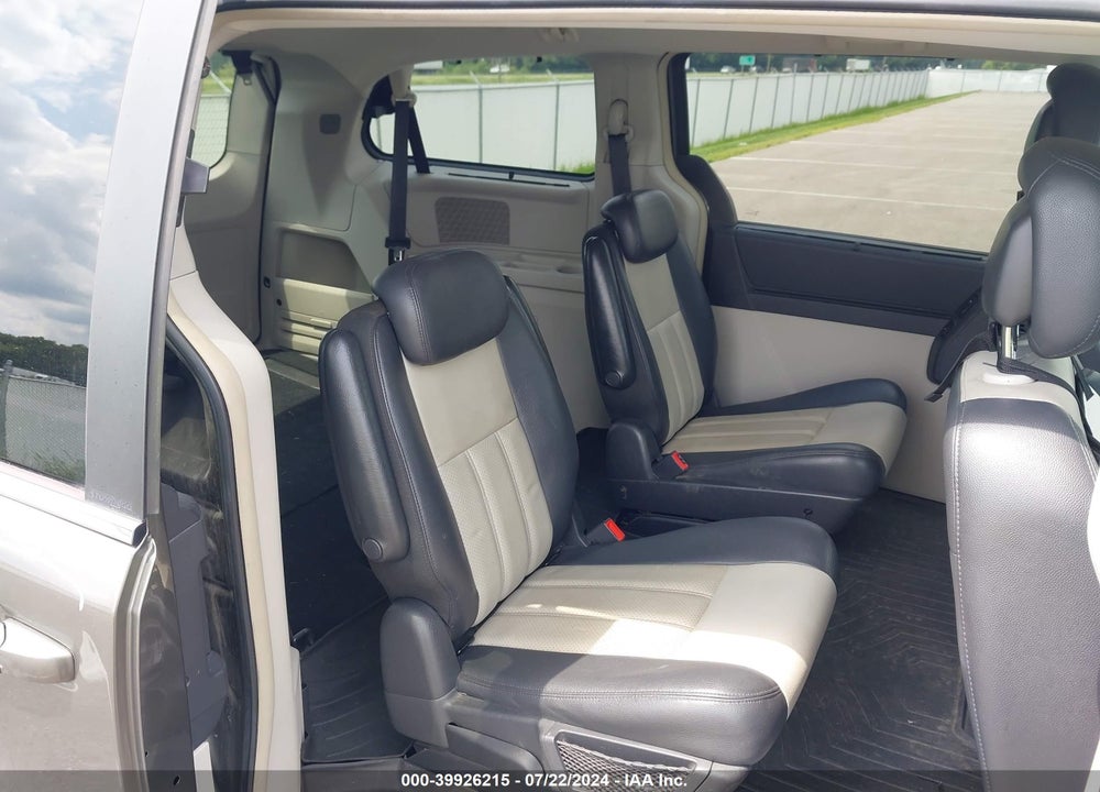 2010 CHRYSLER TOWN & COUNTRY TOURING PLUS VIN: 2A4RR8DX9AR321040