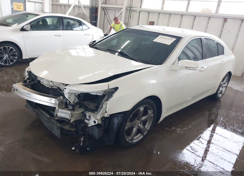 2010 ACURA TL 3.7 VIN: 19UUA9F59AA000887