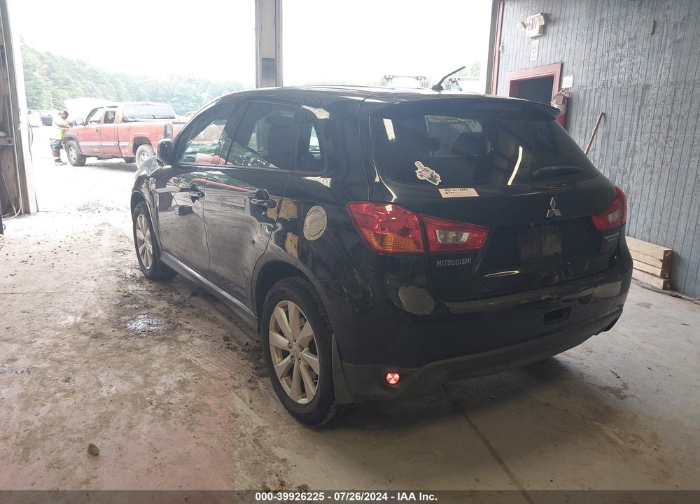 2014 MITSUBISHI OUTLANDER SPORT ES VIN: 4A4AP3AU6EE010795