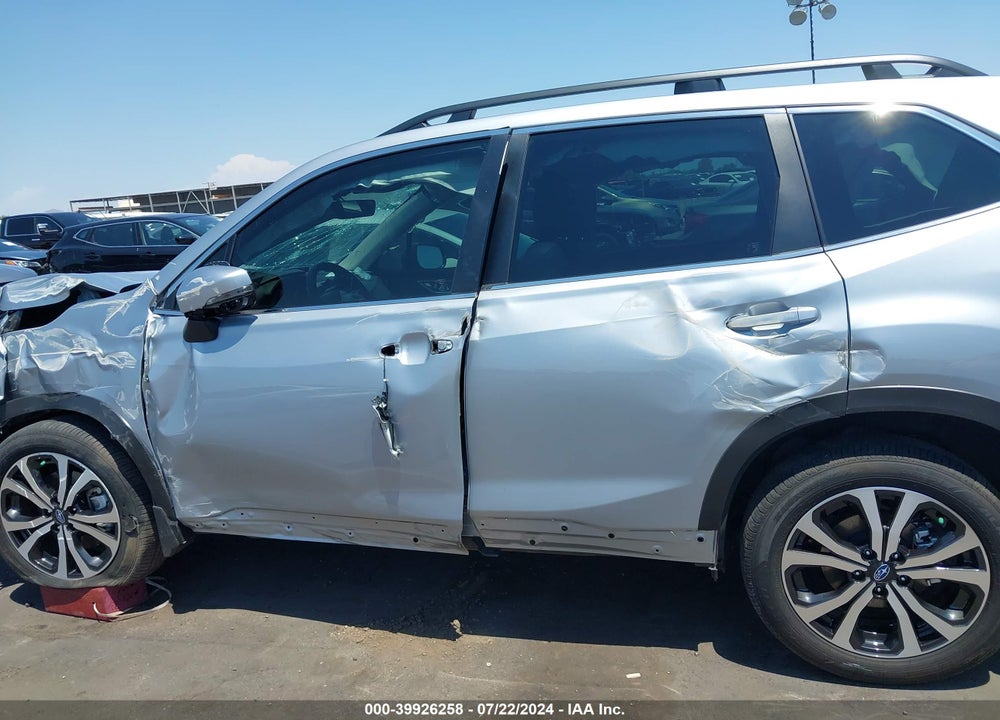 2023 SUBARU FORESTER LIMITED VIN: JF2SKAPC6PH475996
