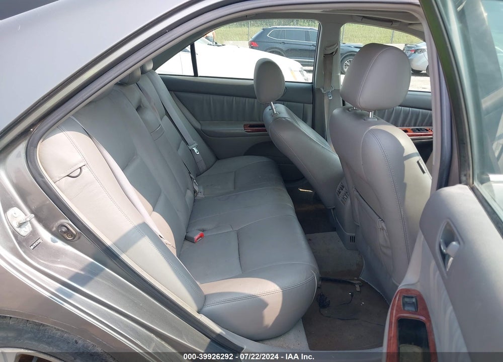 2005 TOYOTA CAMRY XLE V6 VIN: 4T1BF30K25U609032
