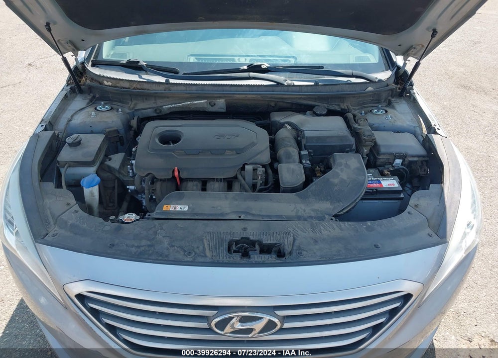 2015 HYUNDAI SONATA SE VIN: 5NPE24AF1FH156313