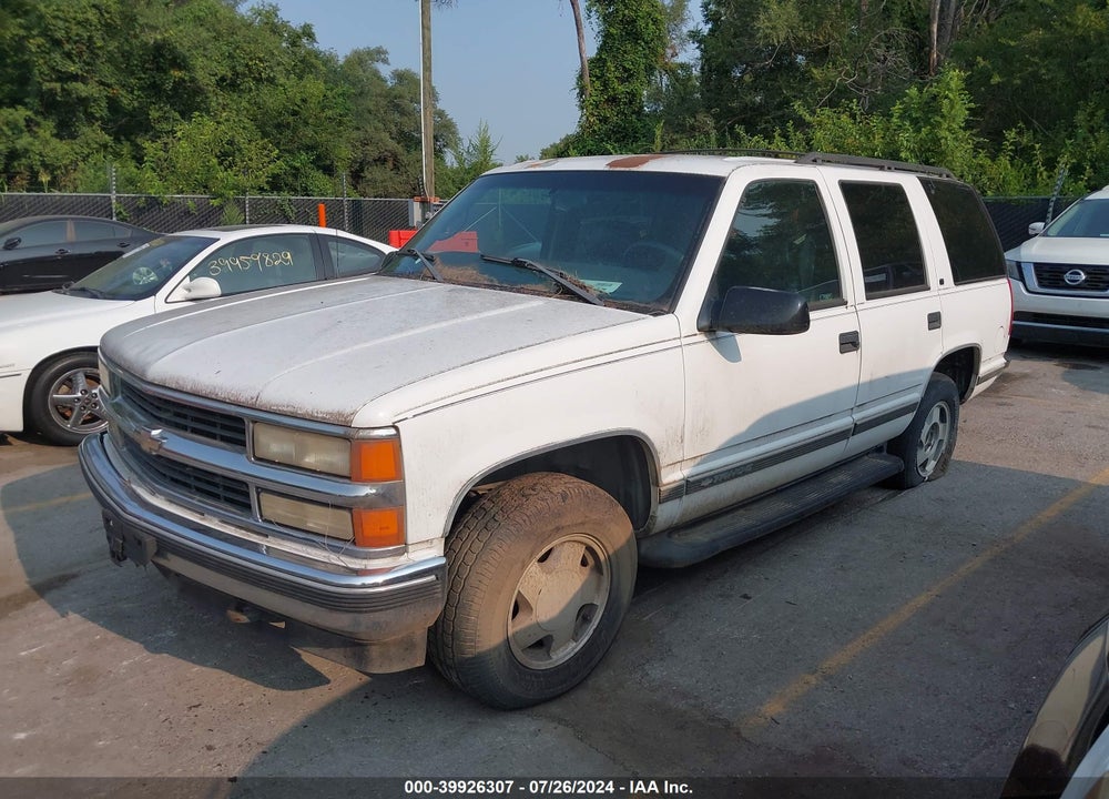 1998 CHEVROLET TAHOE LS VIN: 1GNEK13R4WJ376100