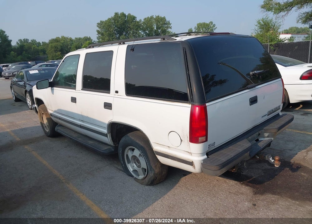 1998 CHEVROLET TAHOE LS VIN: 1GNEK13R4WJ376100