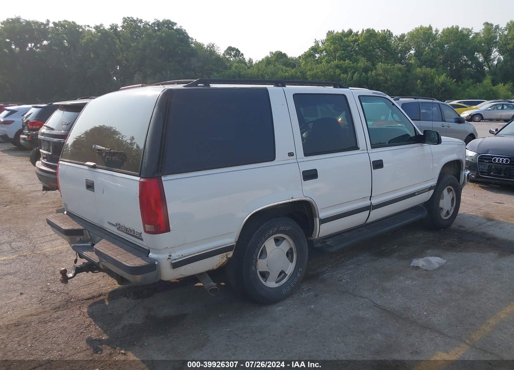 1998 CHEVROLET TAHOE LS VIN: 1GNEK13R4WJ376100