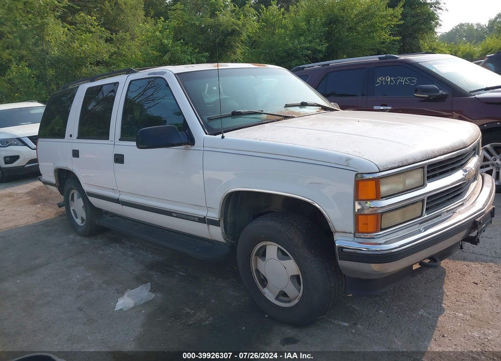1998 CHEVROLET TAHOE LS VIN: 1GNEK13R4WJ376100