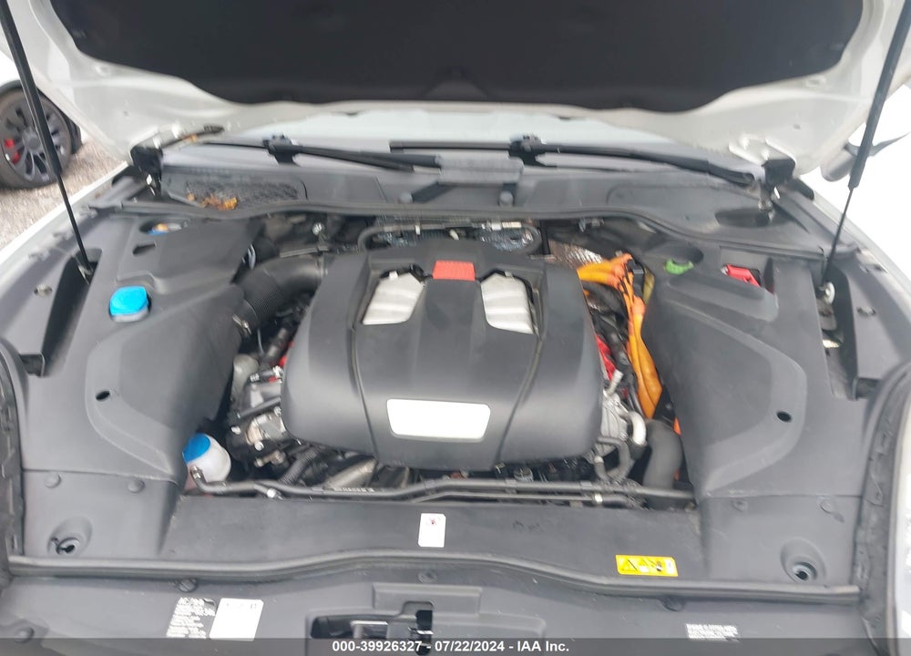 2016 PORSCHE CAYENNE E-HYBRID S VIN: WP1AE2A24GLA60808