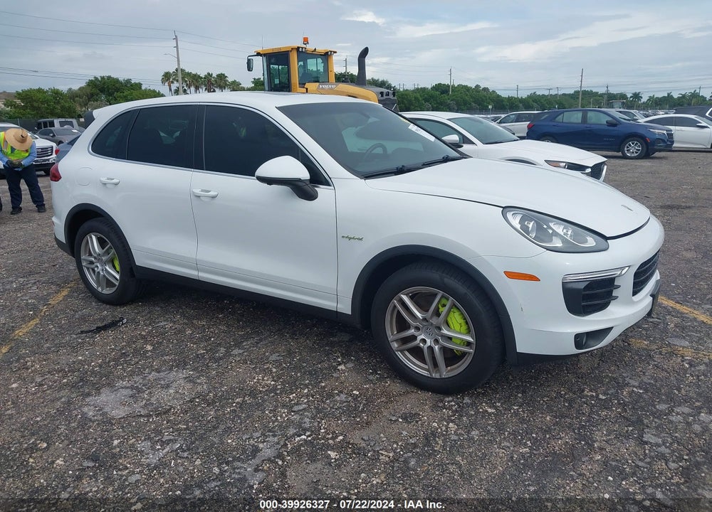 2016 PORSCHE CAYENNE E-HYBRID S VIN: WP1AE2A24GLA60808